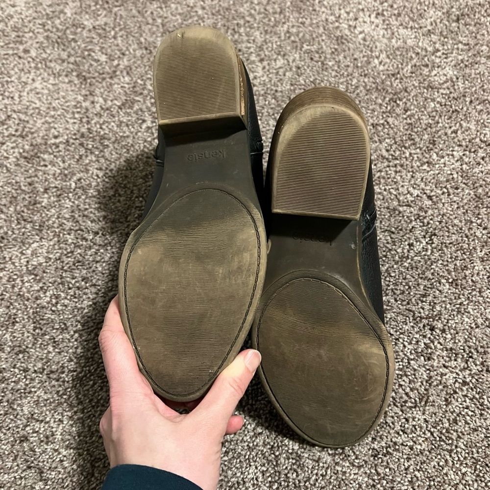 Kensie Black Ankle Booties with Side Zipper and Rounded Toe - Picture 5 of 6
